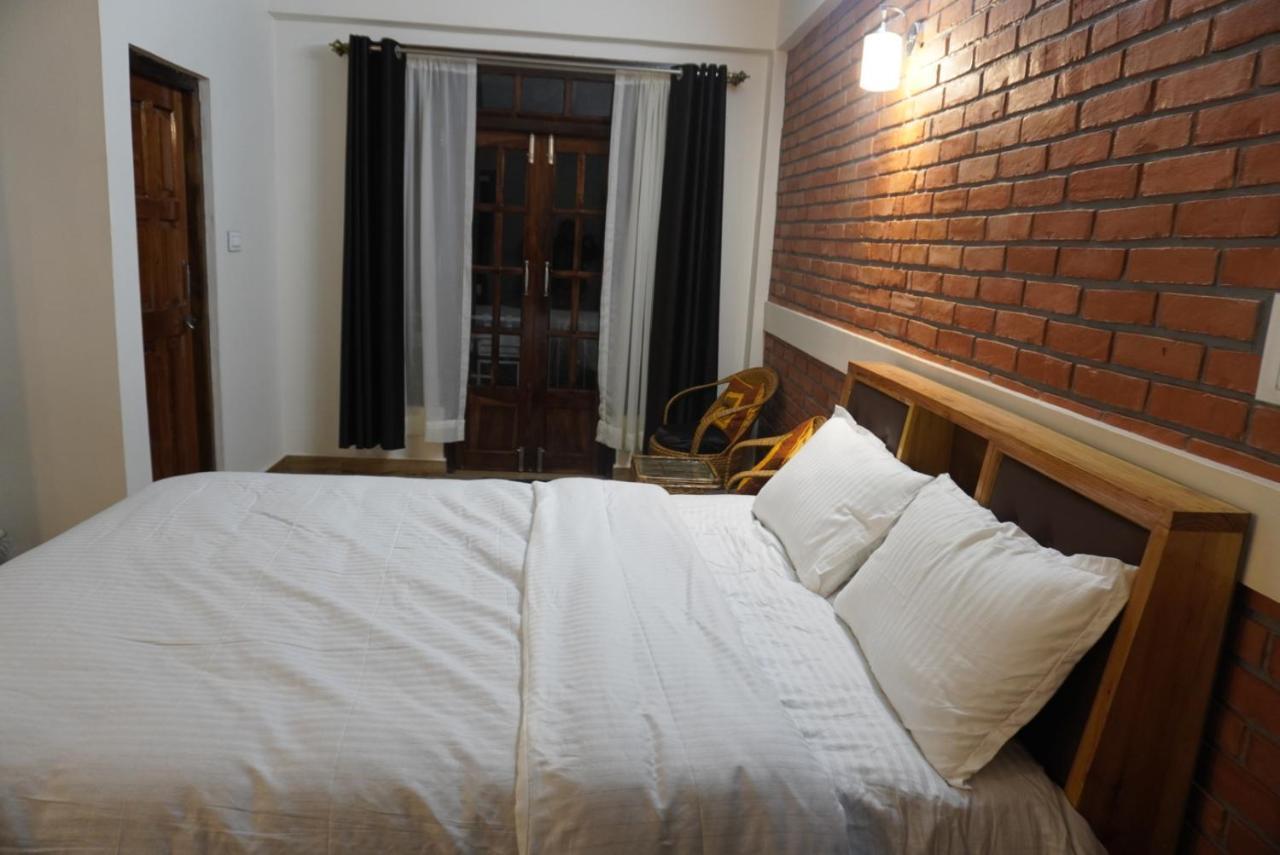 Dorsen Homestay Shillong Exteriör bild