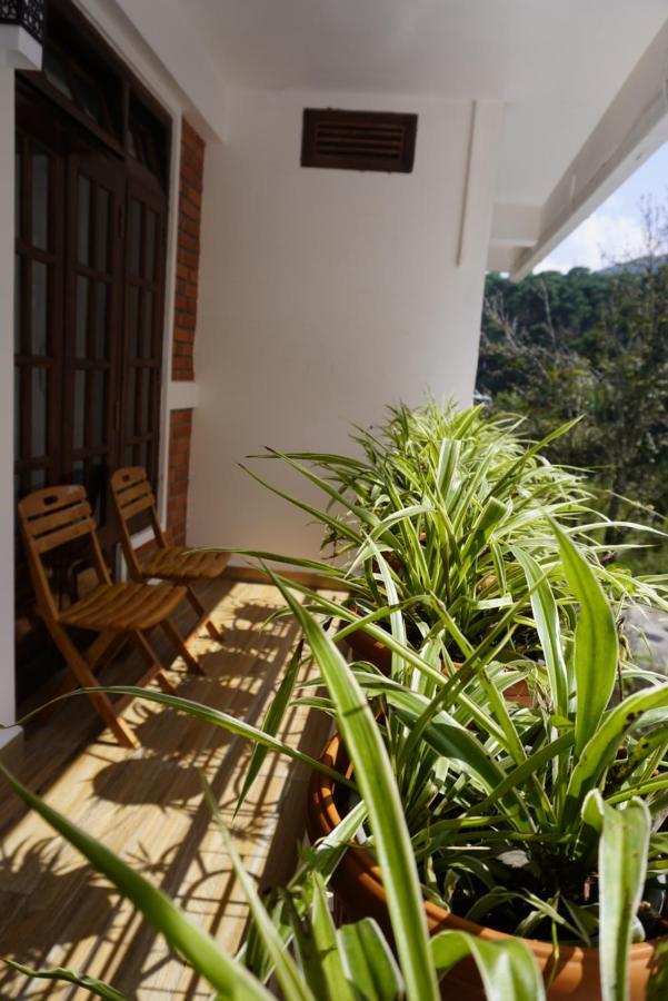 Dorsen Homestay Shillong Exteriör bild